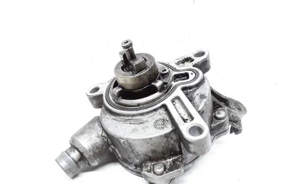 Volvo S60 Vacuum pump 08699237