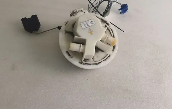 Fuel level sensor