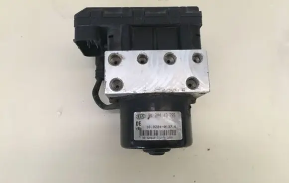 KIA Clarus ABS Pump 0K9B0437A0 0K2A443785