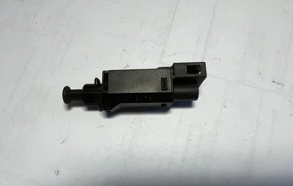 Clutch pedal sensor