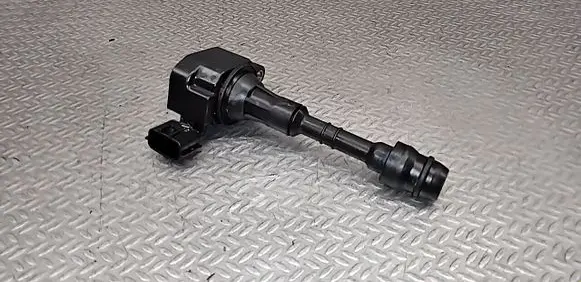 High voltage ignition coil