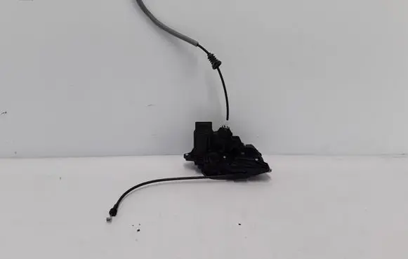 Volvo XC60 Front door lock 31440998
