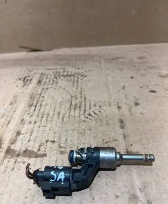 Volkswagen Golf VI Fuel injector 03C906036F