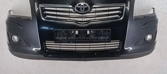 Toyota Avensis T250 Front bumper 5211905170