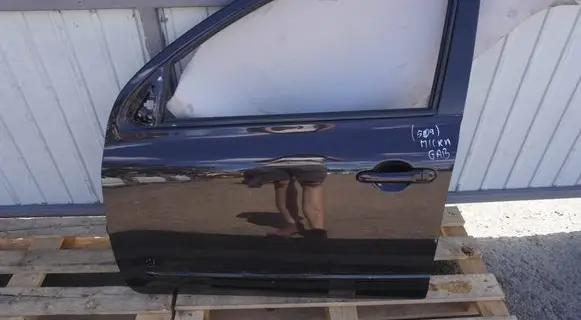 Nissan Micra Front door H010A1HAFB