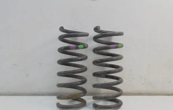 Ford Mondeo MK I Rear coil spring