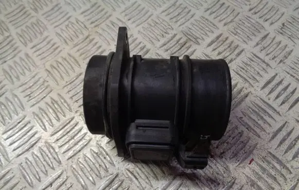 Nissan Note (E12) Mass air flow meter 5WK97020 H8200655623 8200651315