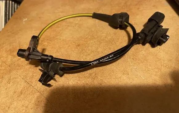 Ford Puma ABS rear brake sensor L1TC2C19BC 0265007184