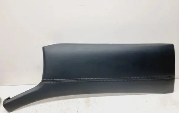 Nissan X-Trail T32 Dashboard side end trim 682136FM0A