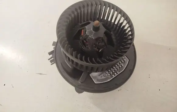 Audi A3 S3 8V Heater fan/blower 5Q1819021B 5Q0907521E