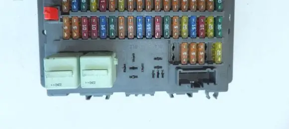 Mini One - Cooper R50 - 53 Fuse module 6906600 518030507