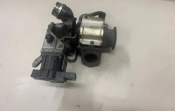 BMW 3 E90 E91 Turbo 7797781 7272029 TF035HL6613TB