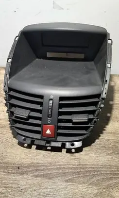 Peugeot 207 Hazard light switch