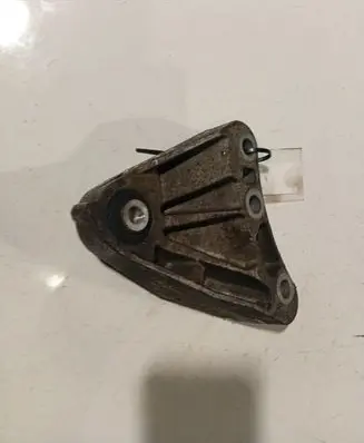 Ford S-MAX Engine mounting bracket 6C916P093HB