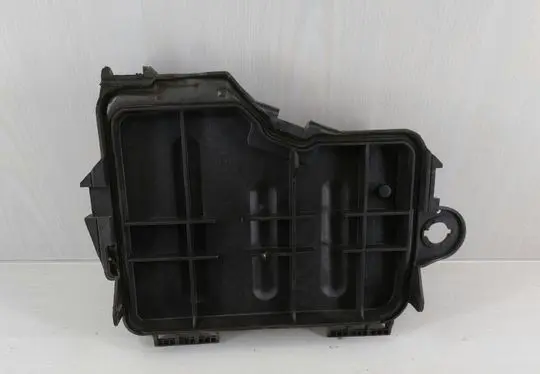 Audi A8 S8 D3 4E Other engine bay part 4E1937128