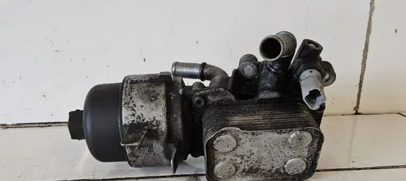 Ford S-MAX Oil filter mounting bracket FL515