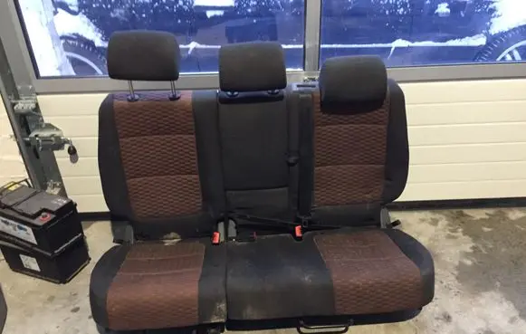 Volkswagen Tiguan Second row seats 