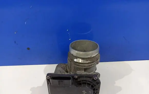 Volvo XC90 Throttle valve 31293736