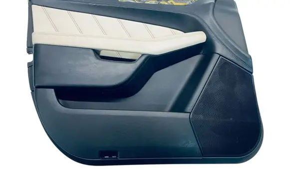 Mercedes-Benz GLE (W166 - C292) Front door card panel trim A1667208301 A1667201351 A1667200728