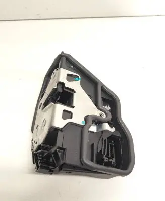 BMW 6 F12 F13 Front door lock 16SKV431
