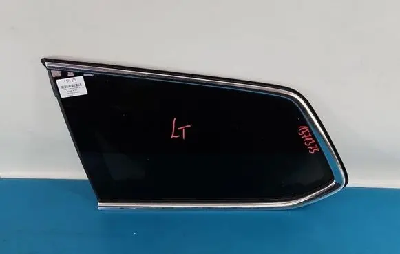 Volkswagen PASSAT B8 Rear side window IMPRK1571375