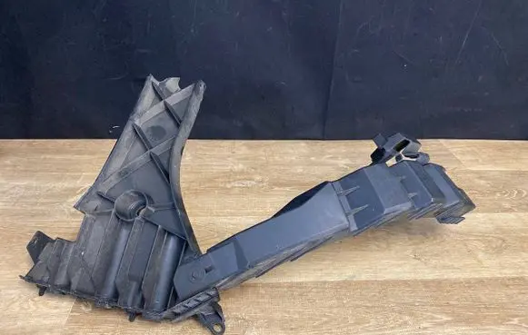 Jaguar E-Pace Rear bumper mounting bracket J9C3-17B930-A J9C317B930A J9C3-17B930