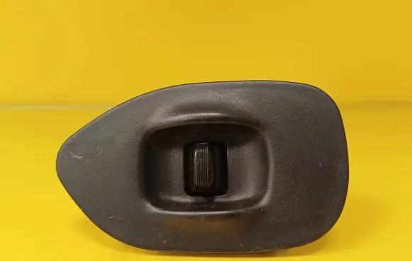 Subaru Legacy Electric window control switch S73501330