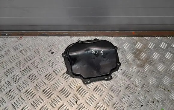 Audi Q5 SQ5 Timing chain cover 06E109285H