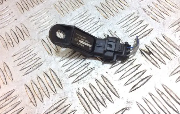 Ford Focus Exhaust gas pressure sensor 0281002510