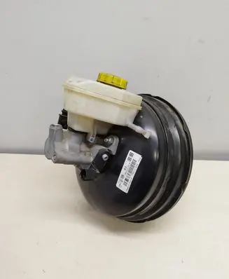 Porsche Cayenne (92A) Master brake cylinder 7P0612101B