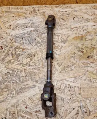 Steering column universal joint