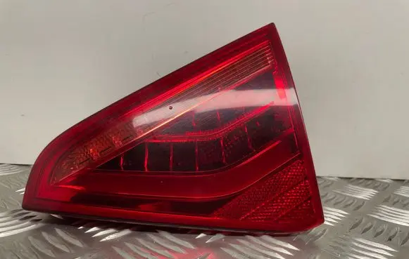 Audi S5 Tailgate rear/tail lights 8T0945094C