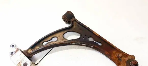 Skoda Octavia Mk2 (1Z) Front lower control arm/wishbone 1K0407153G