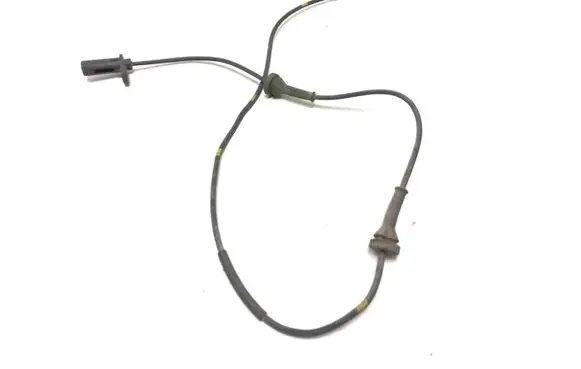 Volvo XC70 ABS brake wheel speed sensor 9496961
