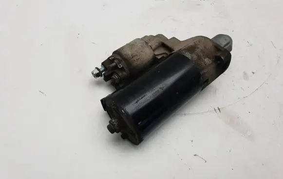 Mercedes-Benz E W211 Starter motor A0061516201 20070605 0001115072
