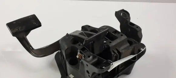 Maserati GranTurismo Brake pedal 3801390030 B380