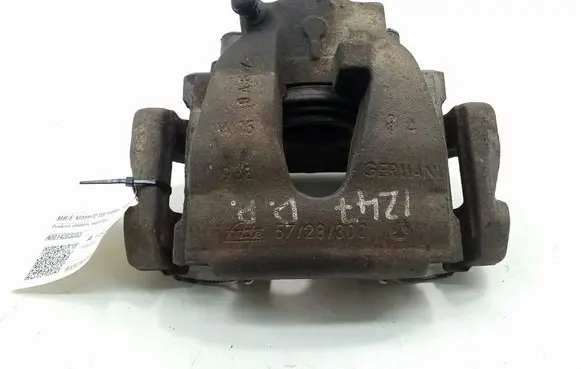 Mercedes-Benz E W210 Front brake caliper A0014203283