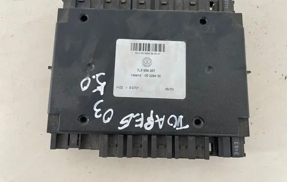 Volkswagen Touareg I Comfort/convenience module 7L6959257 05029430