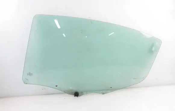 Peugeot 508 Rear door window glass 