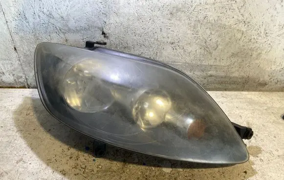 Volkswagen Golf Plus Headlight/headlamp 5M1941006B 1EB24701302