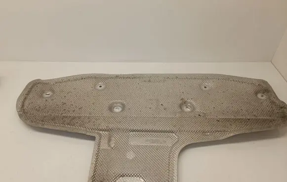 BMW 2 F46 Heat shield in engine bay 7290784