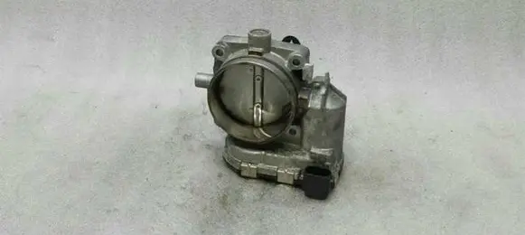 Mercedes-Benz SLK R171 Engine shut-off valve A1131410125
