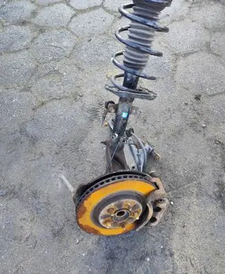 Nissan X-Trail T32 Front shock absorber with coil spring 43024CB1E