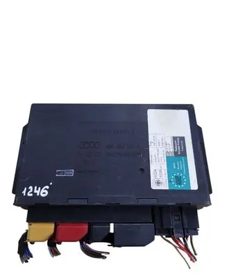 Audi A6 S6 C5 4B Comfort/convenience module 4B0962258A