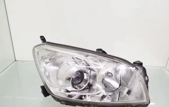 Toyota RAV 4 (XA30) Headlight/headlamp