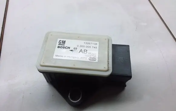 Opel Meriva B ESP acceleration yaw rate sensor 13267138 0265005748