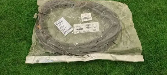 Volkswagen Golf VII Rubber seal loading door ACW9747
