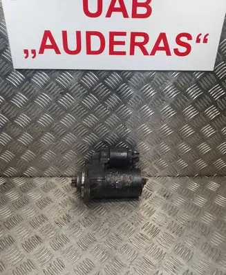 Volkswagen Golf IV Starter motor 020911023F