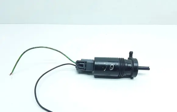 Volvo C70 Headlight washer pump 1012353