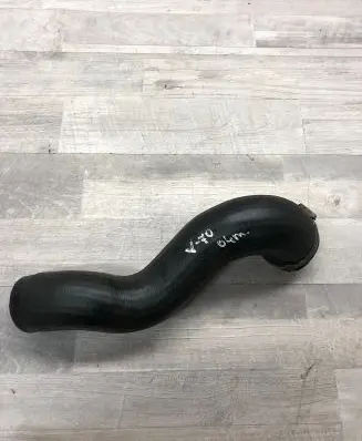 Volvo V70 Intercooler hose/pipe